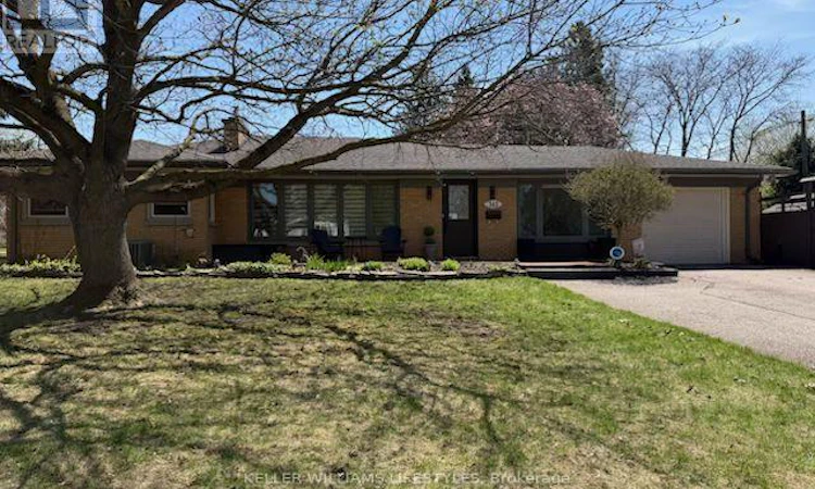 345 Glenrose Drive
