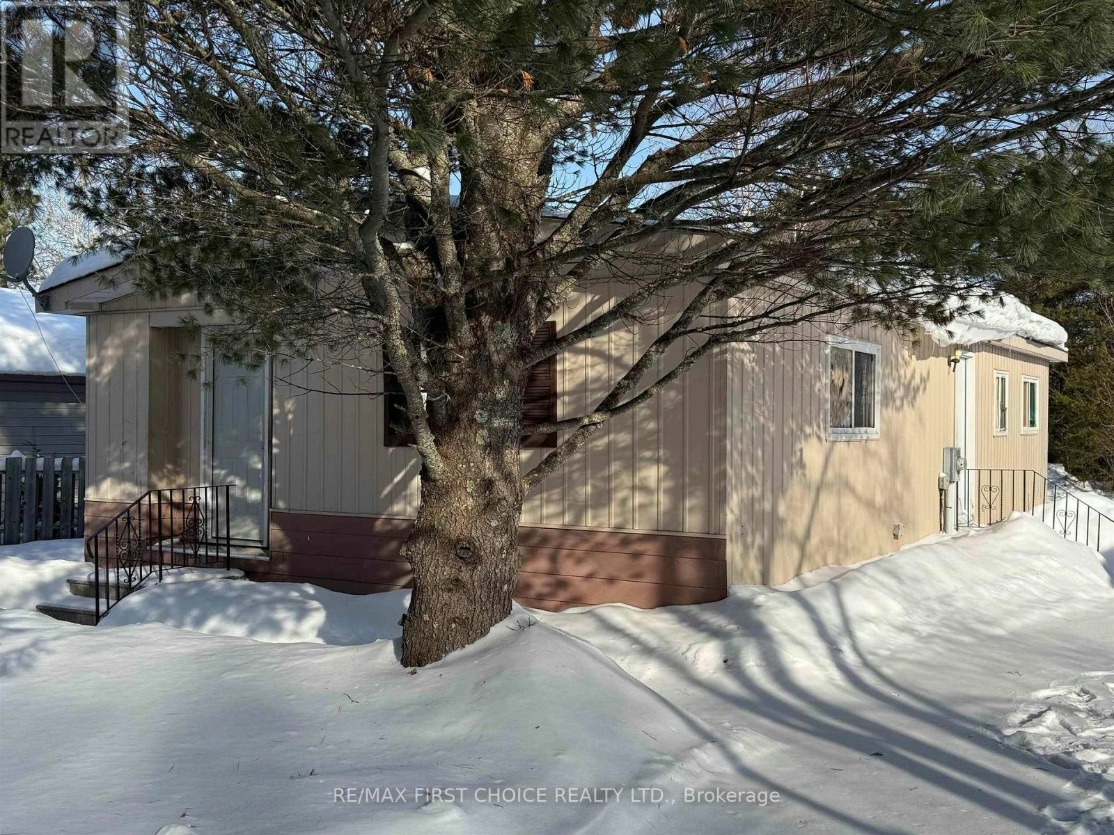 228 Davies Street, Ignace, ON, P0T 1T0