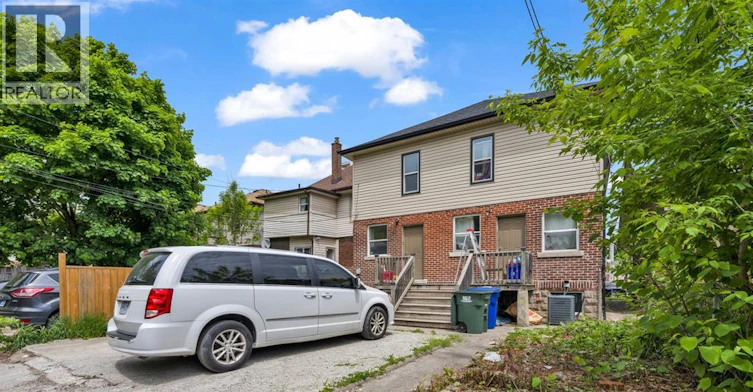 973 Pelissier Street, Windsor, ON, N9A 4L6 - 22