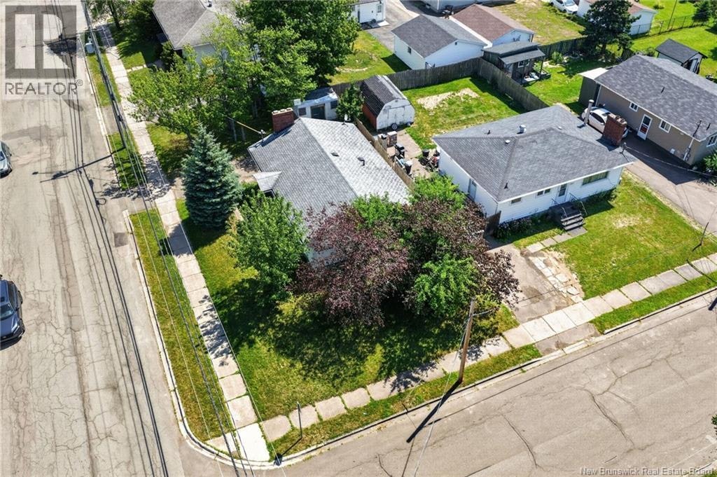 142 Crandall, Moncton, NB, E1C 4E3