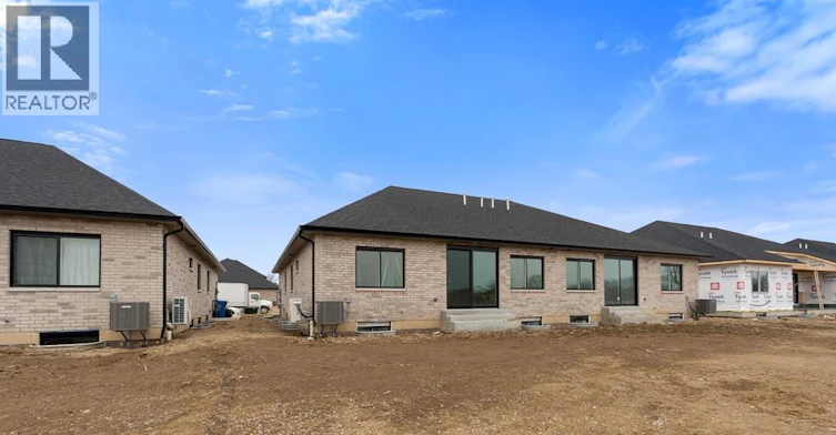 B-160 Mclellan Avenue, Amherstburg, ON, N9V 0H1 - 23