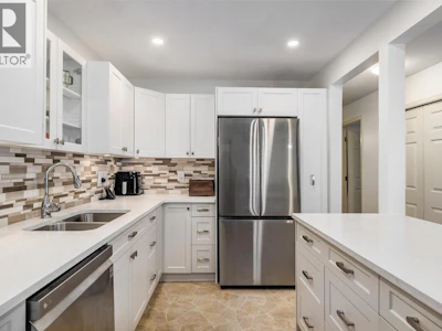 110-3815 Brown Road - 4