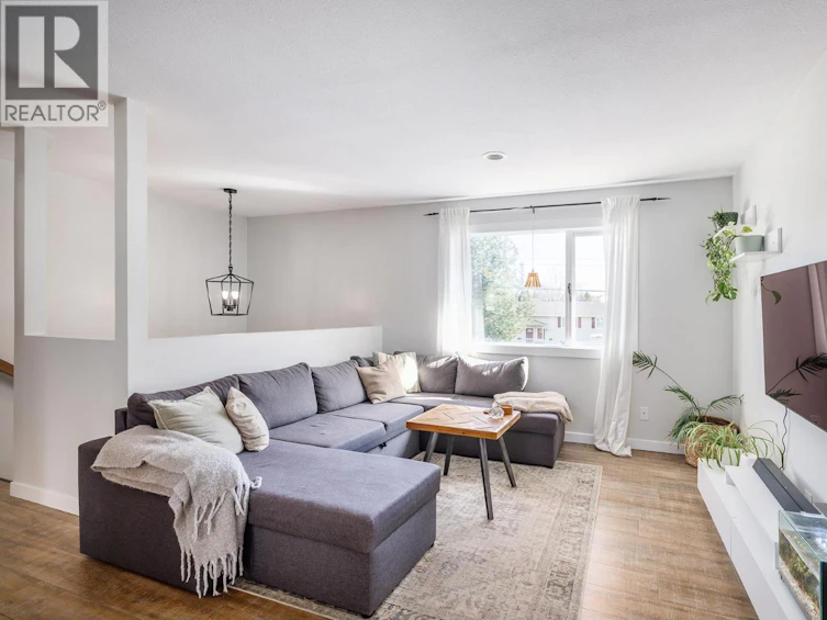 2728 Riffington Place, West Kelowna, BC, V1Z 3L1 - 2