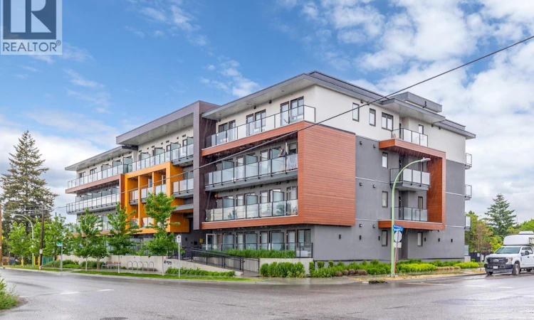 PH9-345 Dougall Road