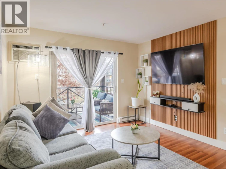 215-256 Hastings Avenue, Penticton, BC, V2A 2V6 - 3