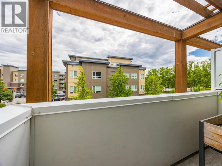 4-720 Valley Road, Kelowna, BC, V1V 0E1 - 12