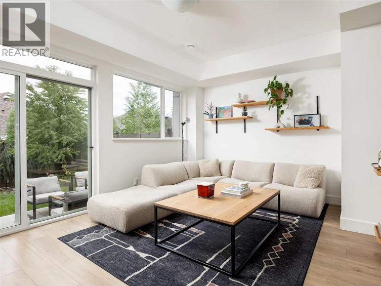 4-720 Valley Road, Kelowna, BC, V1V 0E1 - 14