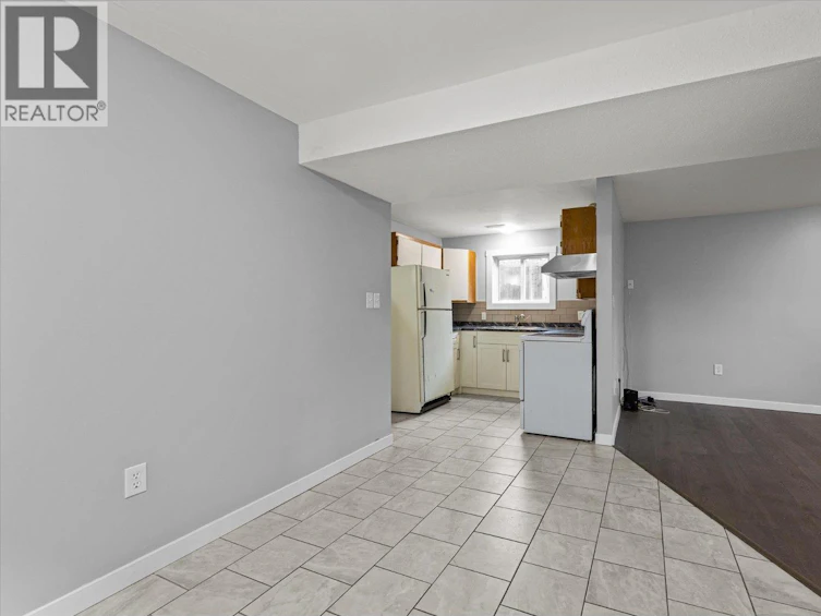 923 Fuller Avenue, Kelowna, BC, V1Y 6X5 - 23