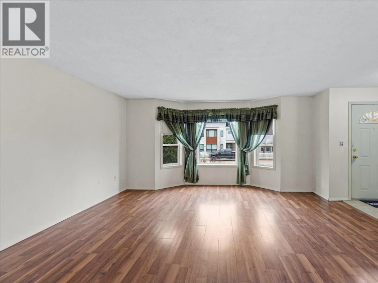 923 Fuller Avenue, Kelowna, BC, V1Y 6X5 - 6