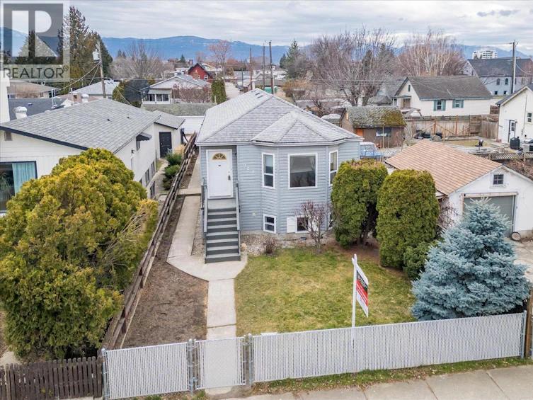 923 Fuller Avenue, Kelowna, BC, V1Y 6X5 - 38
