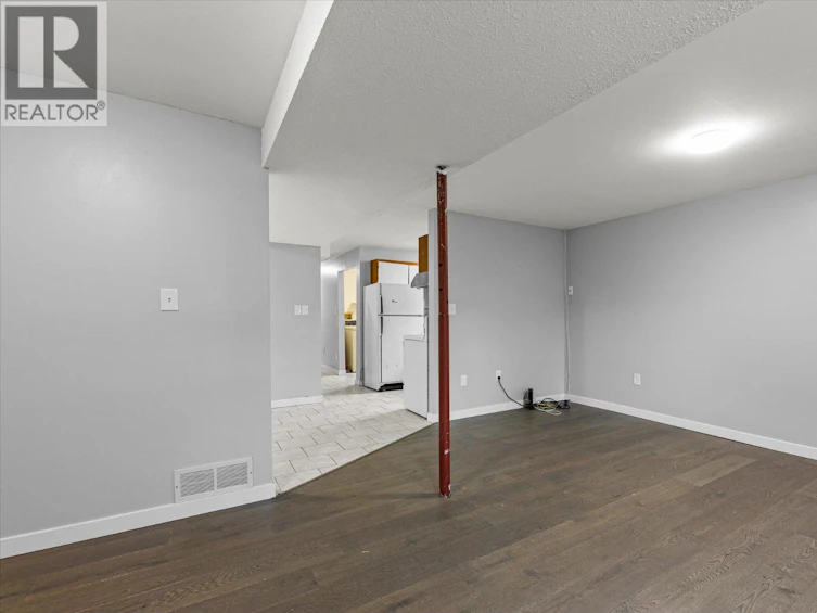 923 Fuller Avenue, Kelowna, BC, V1Y 6X5 - 21