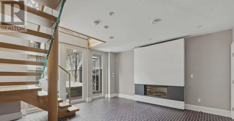 94 B Admiral Road, Toronto, ON, M5R 2L6 - 35