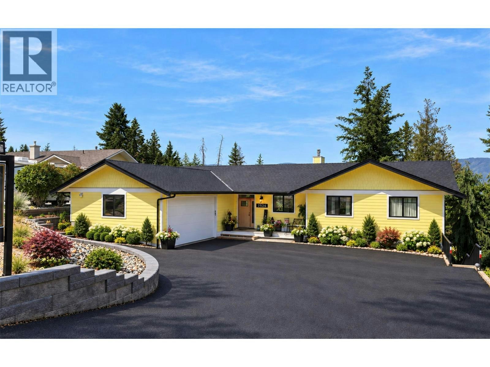 2526 Waverly Drive, Blind Bay, BC, V0E 1H2