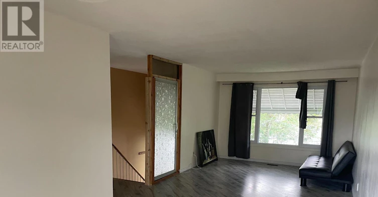 MAIN-6 Wall Court, Barrie, ON, L4M 5A4 - 9