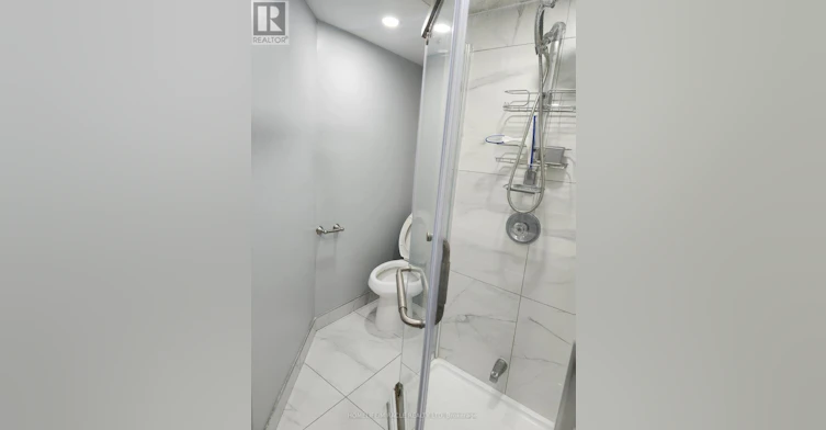 MAIN-6 Wall Court, Barrie, ON, L4M 5A4 - 17