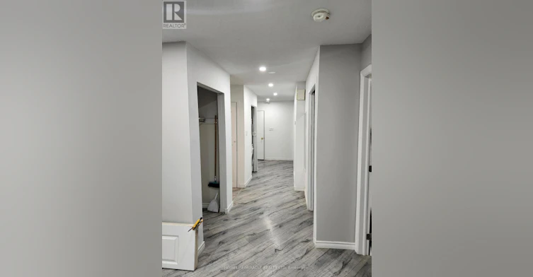 MAIN-6 Wall Court, Barrie, ON, L4M 5A4 - 11