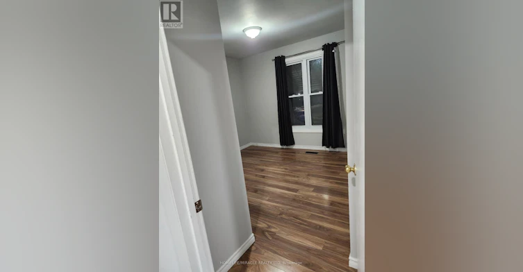 MAIN-6 Wall Court, Barrie, ON, L4M 5A4 - 15