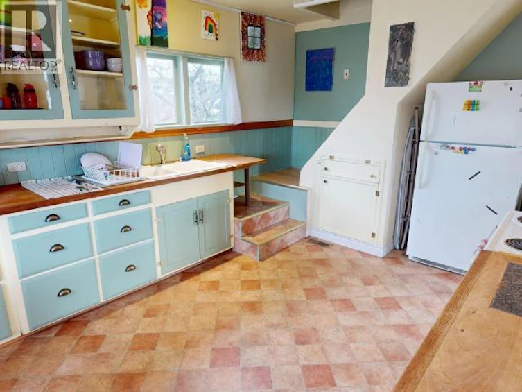 4291 Joyce Avenue, Powell River, BC, V8A 2Z9 - 6