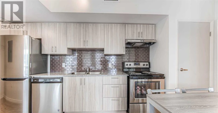 F301-275 Larch Street, Waterloo, ON, N2J 3R2 - 7