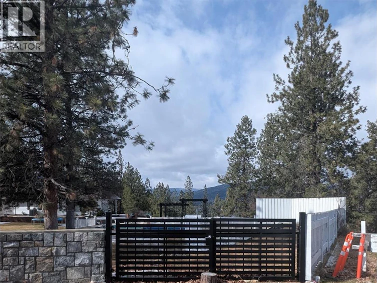 156 Evergreen Crescent, Penticton, BC, V2A 7Y5