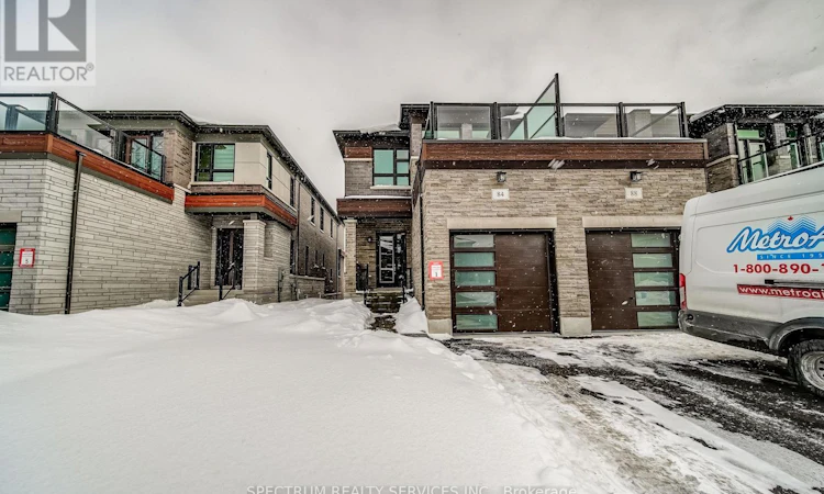 84 Adario Crescent