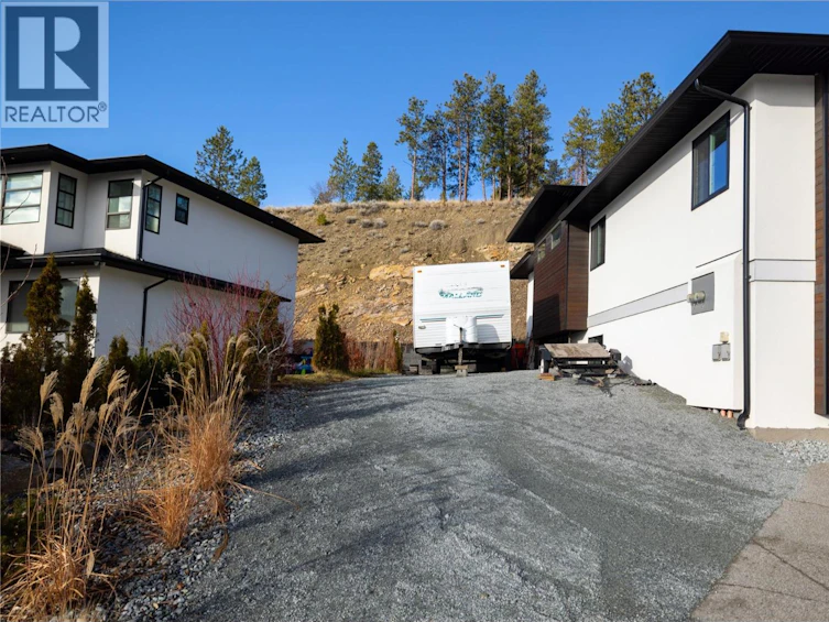 1270 Mine Hill Drive, Kelowna, BC, V1P 0A1 - 10