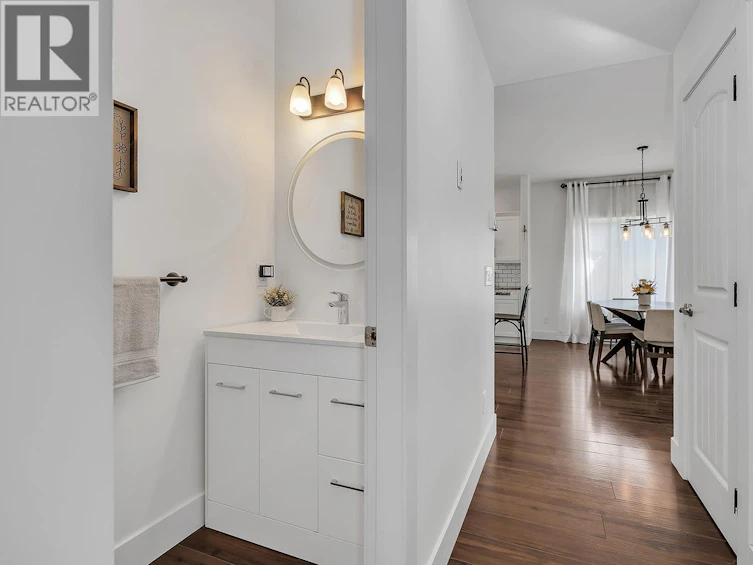 751 Fairbridge Road, West Kelowna, BC, V1Z 3W3 - 14