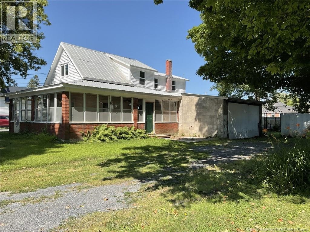 162 Union Street, Woodstock, NB, E7M 2X3