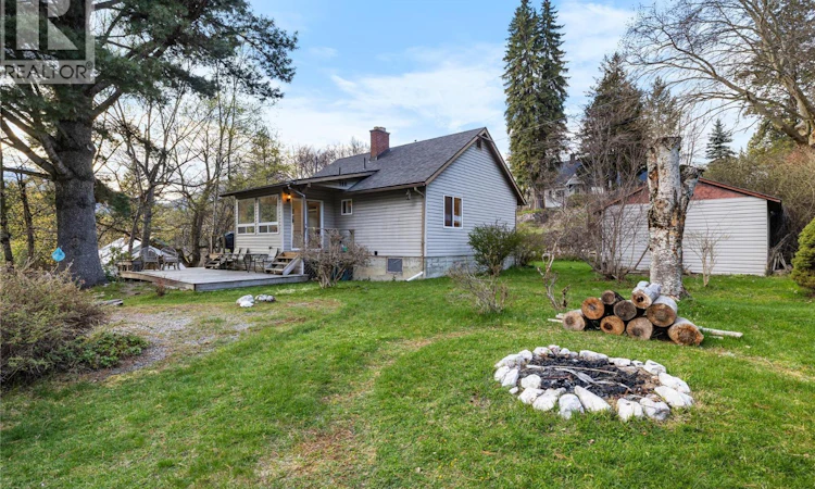 321 Golf View Street