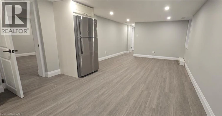 Lower-240 Chapel Street, Kitchener, ON, N2H 2V2 - 8