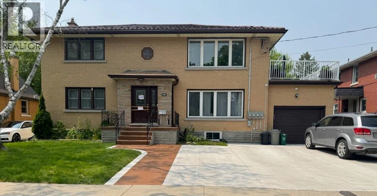 Lower-240 Chapel Street, Kitchener, ON, N2H 2V2