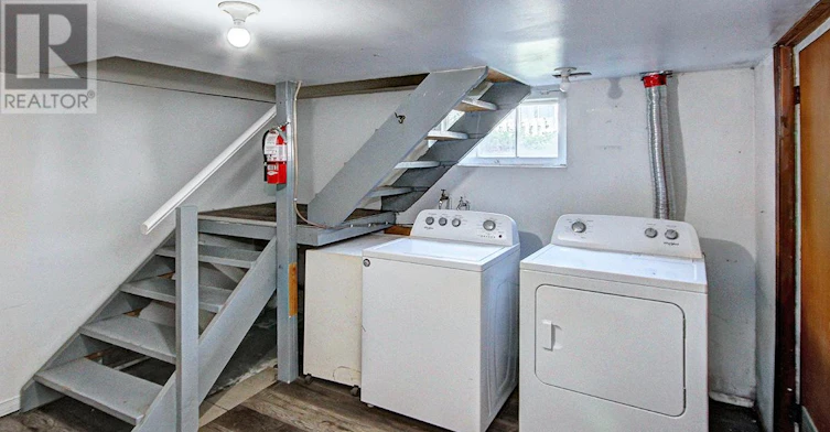 MAIN-84 Wilson Avenue, London, ON, N6H 1X6 - 25