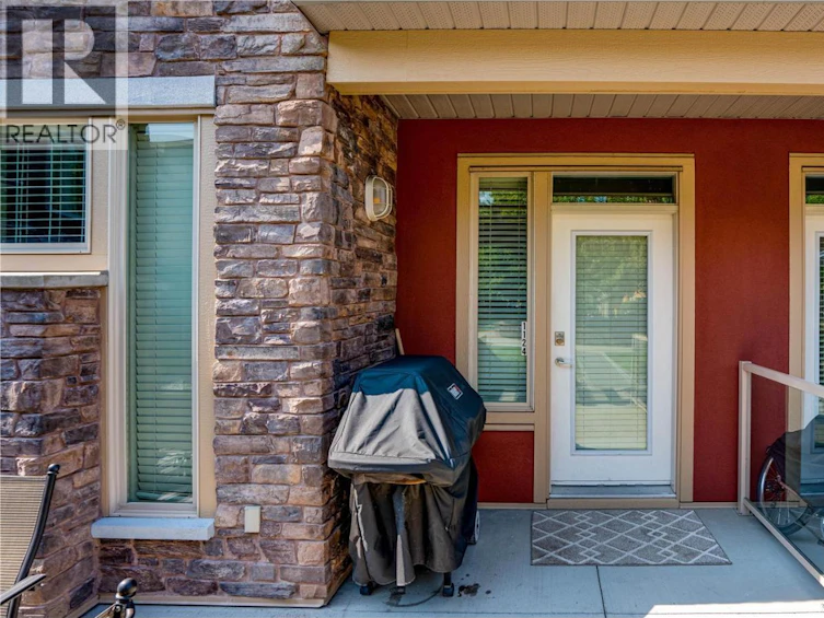 1124-7343 Okanagan Landing Road, Vernon, BC, V1H 2J6 - 6