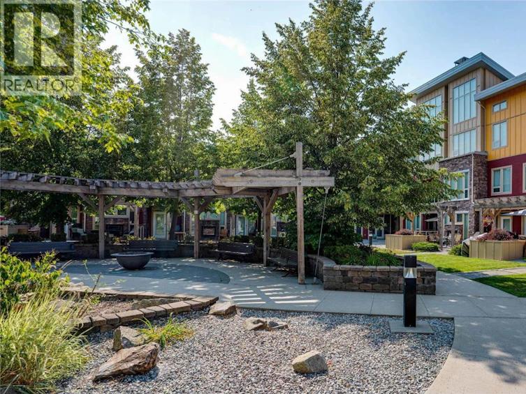 1124-7343 Okanagan Landing Road, Vernon, BC, V1H 2J6 - 4