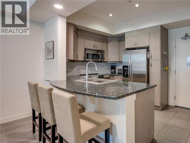 1124-7343 Okanagan Landing Road, Vernon, BC, V1H 2J6 - 12
