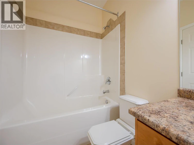 301-5820 89th Street, Osoyoos, BC, V0H 1V1 - 30