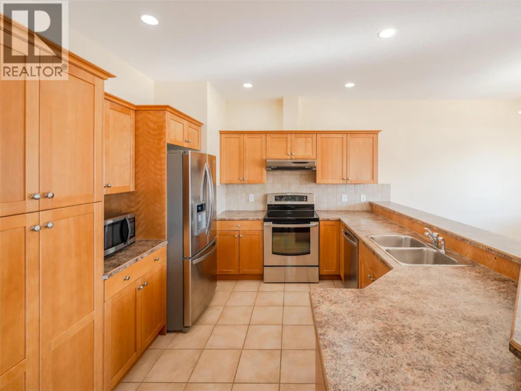 301-5820 89th Street, Osoyoos, BC, V0H 1V1 - 18