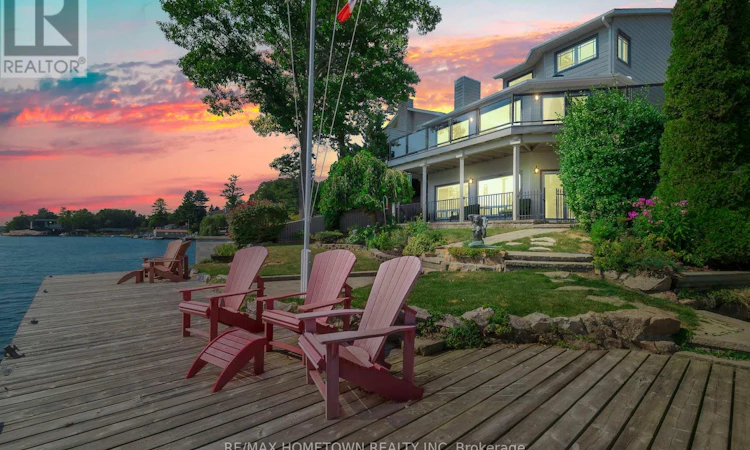 9 Bayview Road