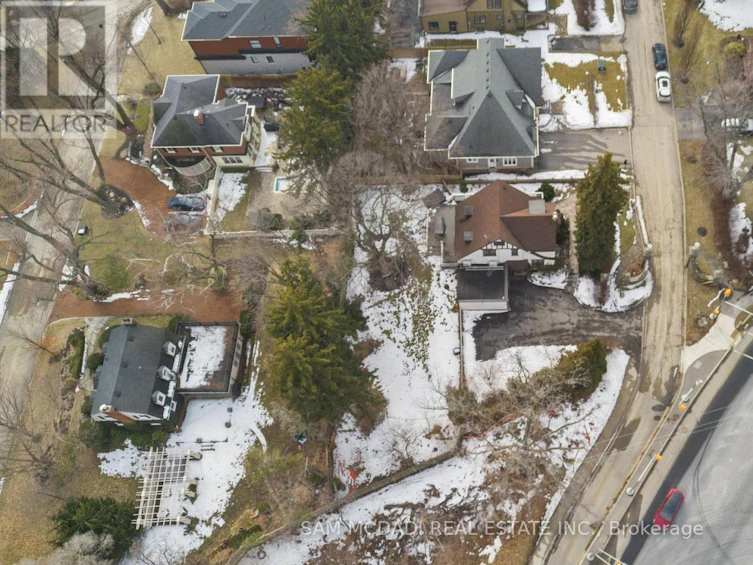 1064 Mohawk Road, Burlington, ON, L7T 3M6 - 2