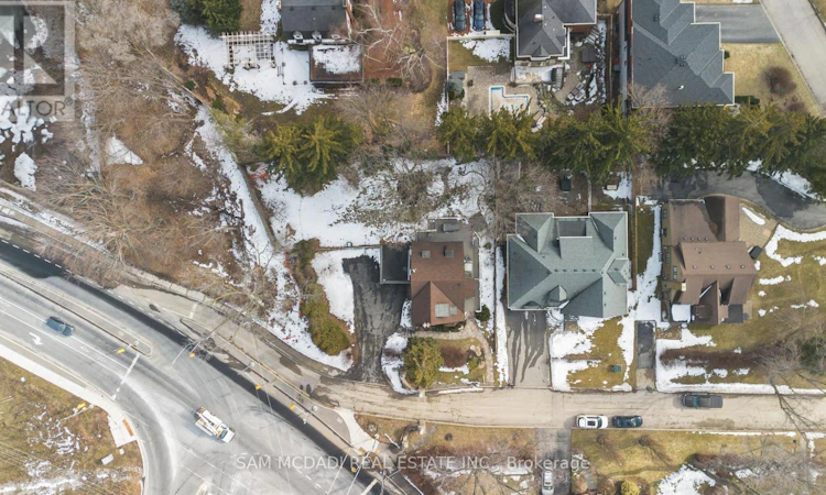 1064 Mohawk Road
