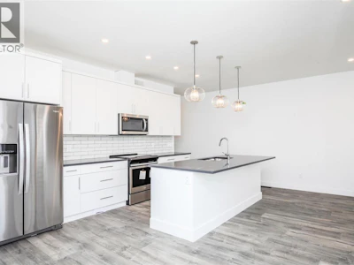 114-610 Academy Way - 3