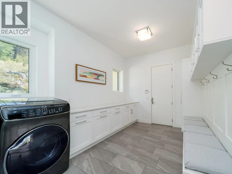 4451 Hayes Road, Kelowna, BC, V1W 5A7 - 38
