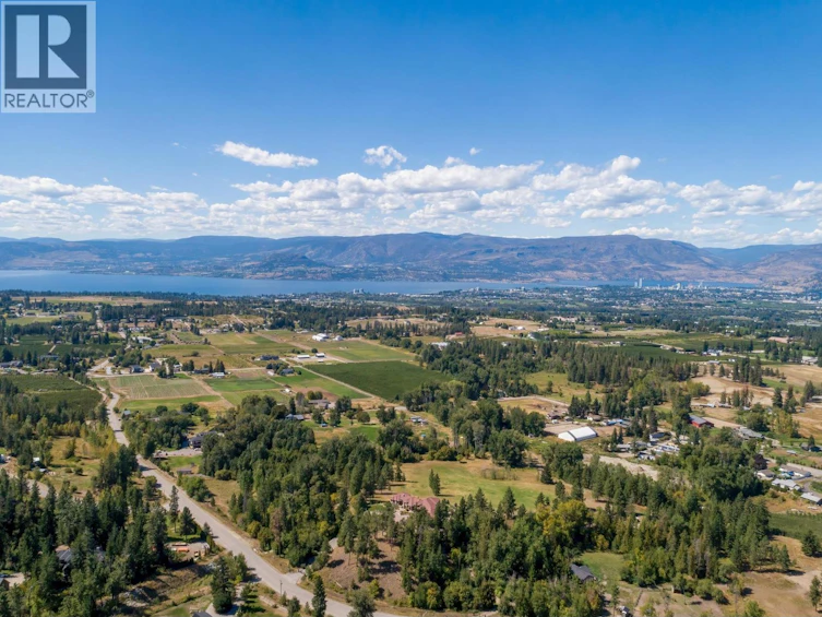 4451 Hayes Road, Kelowna, BC, V1W 5A7 - 67
