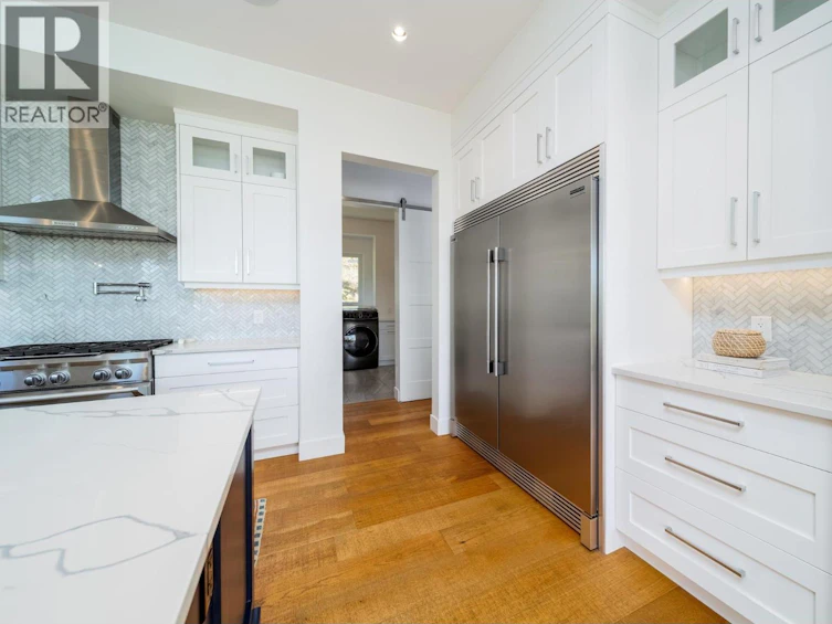 4451 Hayes Road, Kelowna, BC, V1W 5A7 - 23