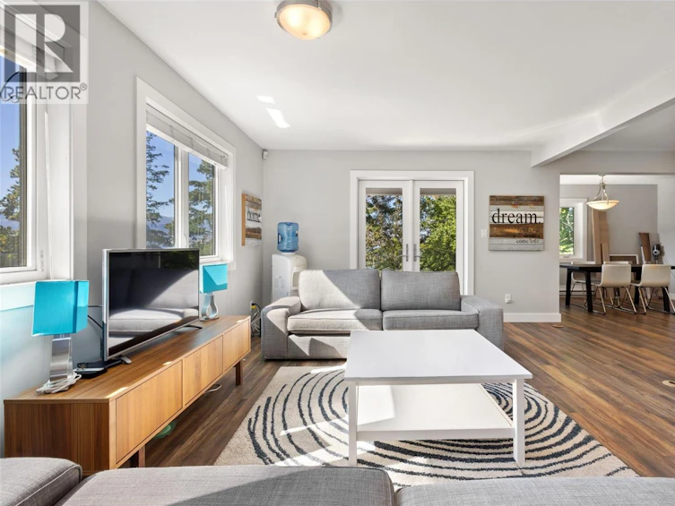 4896 Lakeshore Road, Kelowna, BC, V1W 4H7 - 89