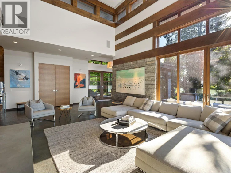 4896 Lakeshore Road, Kelowna, BC, V1W 4H7 - 21