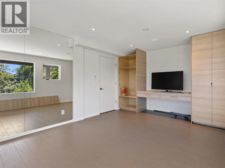 4896 Lakeshore Road, Kelowna, BC, V1W 4H7 - 91