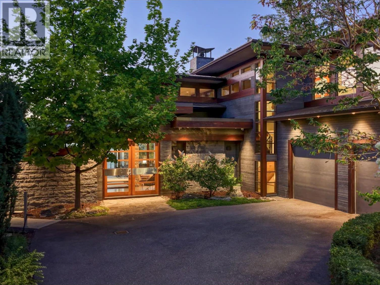4896 Lakeshore Road, Kelowna, BC, V1W 4H7 - 11