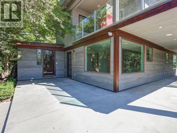 4896 Lakeshore Road, Kelowna, BC, V1W 4H7 - 80