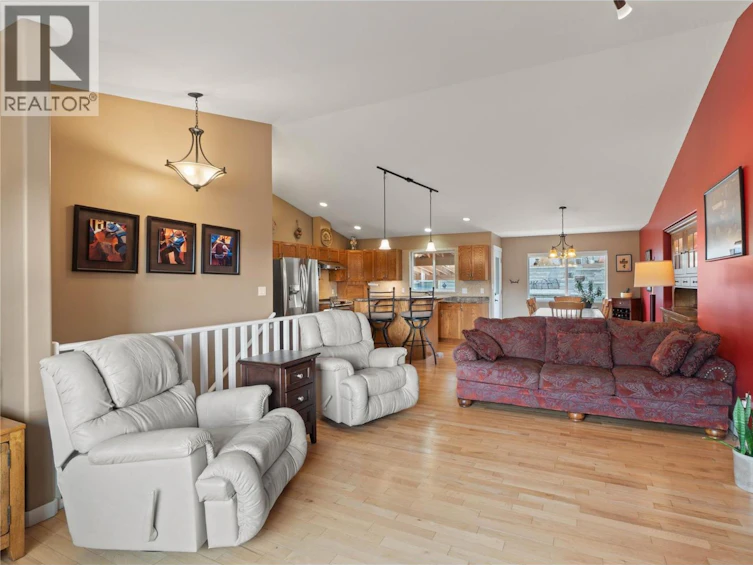 1912 Saskatoon Place, Kamloops, BC, V2E 2T1 - 27